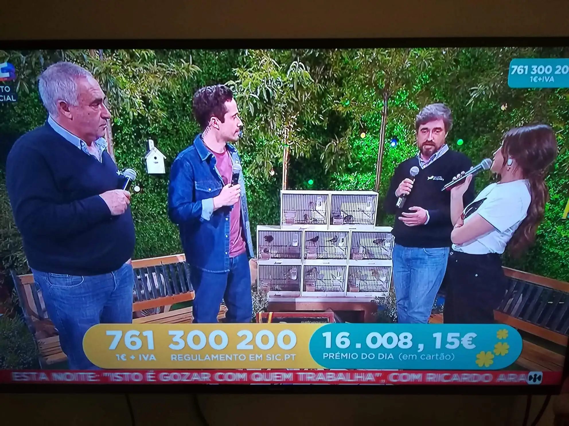 Participação dos Mandarins Brogueira no Domingão da SIC, por ocasião da celebração do dia do pai.